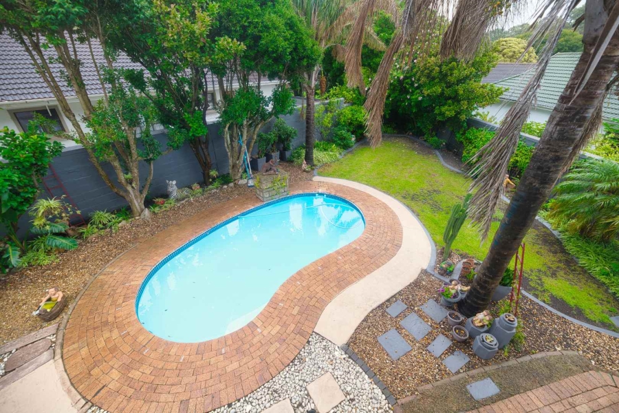 4 Bedroom Property for Sale in Hermanus Heights Western Cape